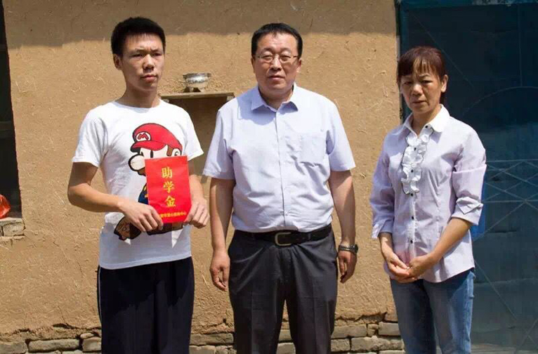 QQ图片20160612095412.jpg